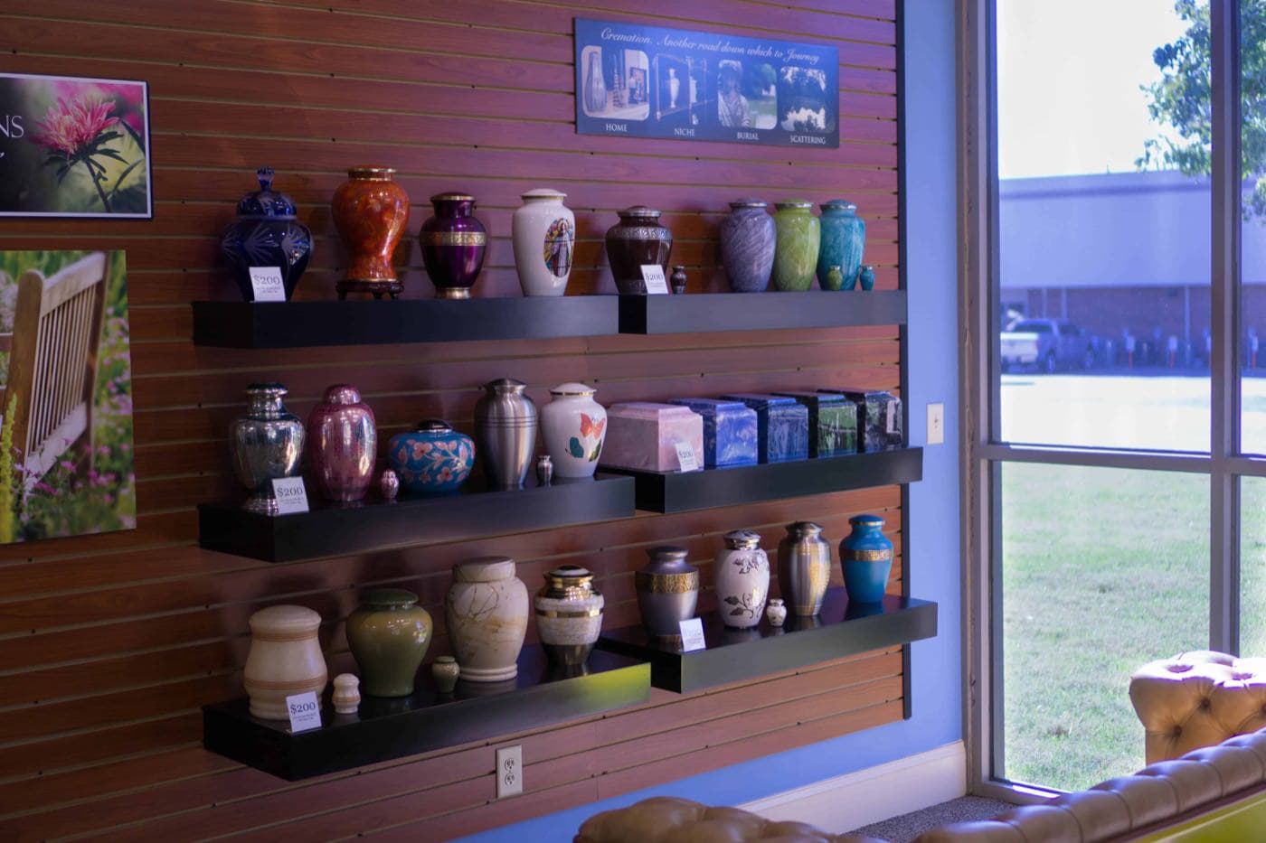 Cremation urns display